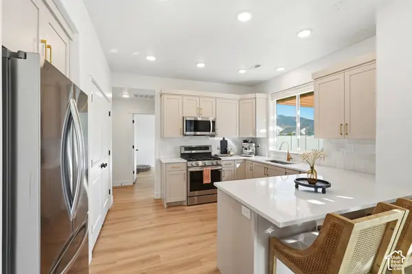 698 E 600 S, Hyrum, UT 84319