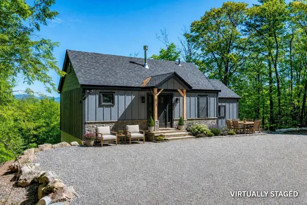 673 Page Hill RD, Tamworth, NH 03886
