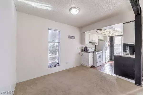 1405 Vegas Valley DR #392, Las Vegas, NV 89169
