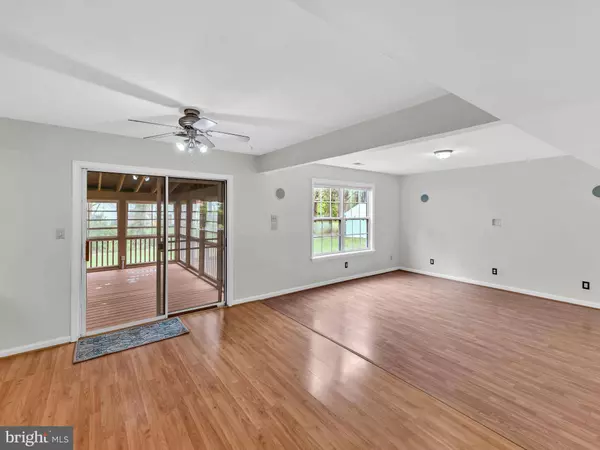 1406 E UPLAND DR, Salisbury, MD 21801