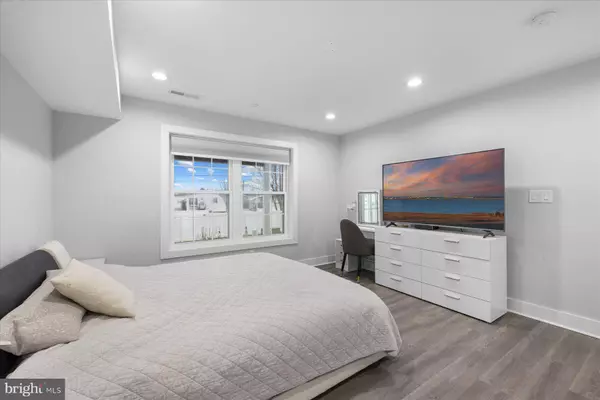 9823 GOLF COURSE RD #23, Ocean City, MD 21842