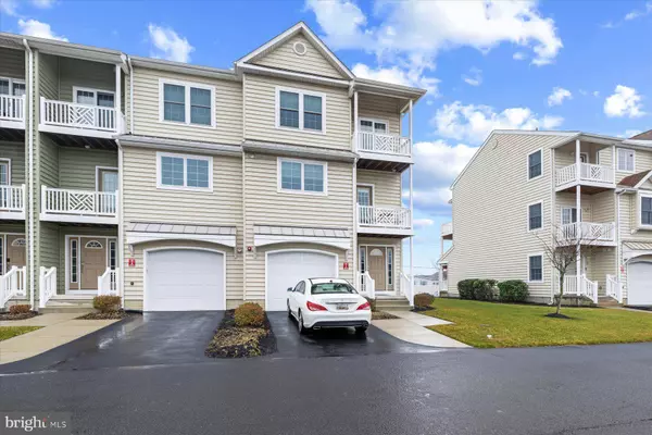 9823 GOLF COURSE RD #23, Ocean City, MD 21842