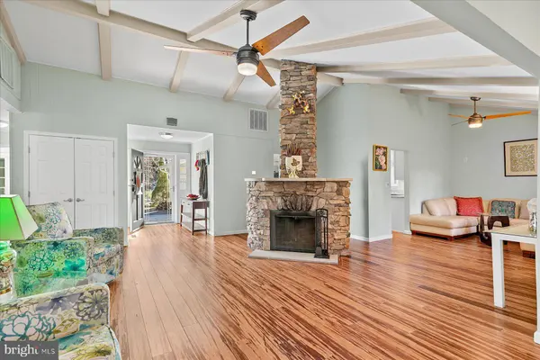 10 COVENTRY CT, Berlin, MD 21811
