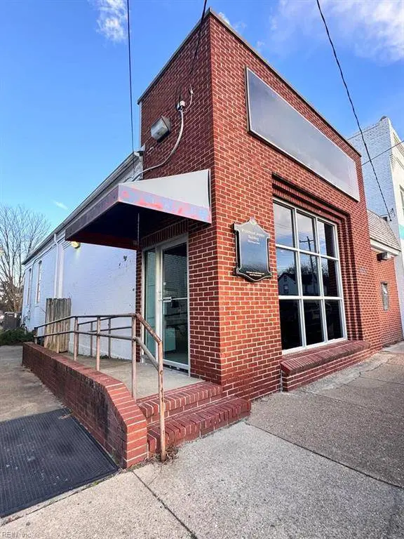 10233 Rogers DR, Nassawadox, VA 23413