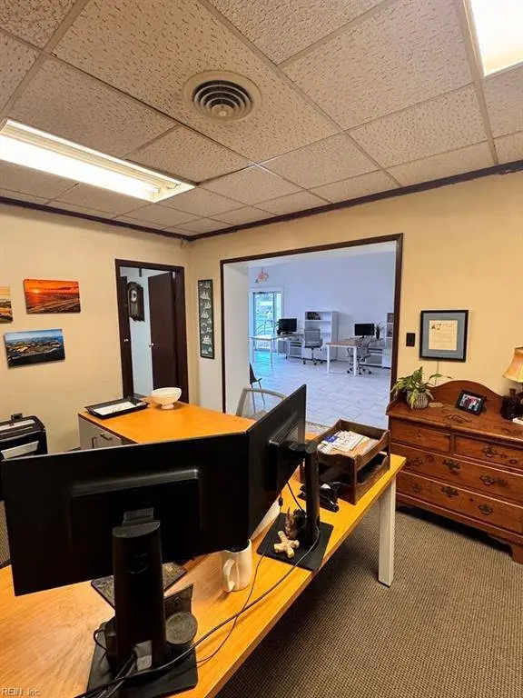 10233 Rogers DR, Nassawadox, VA 23413