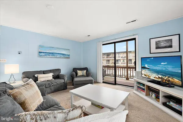 170 CAPTAINS QUARTERS RD #204, Ocean City, MD 21842