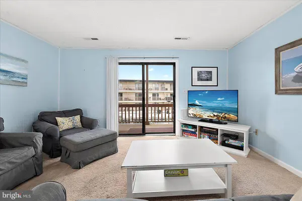 170 CAPTAINS QUARTERS RD #204, Ocean City, MD 21842