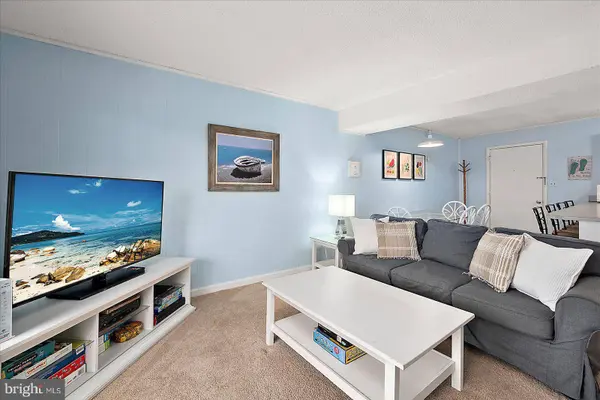 170 CAPTAINS QUARTERS RD #204, Ocean City, MD 21842