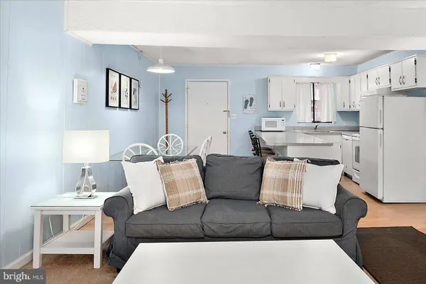 170 CAPTAINS QUARTERS RD #204, Ocean City, MD 21842