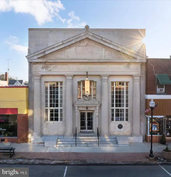 144 MARKET ST, Pocomoke City, MD 21851