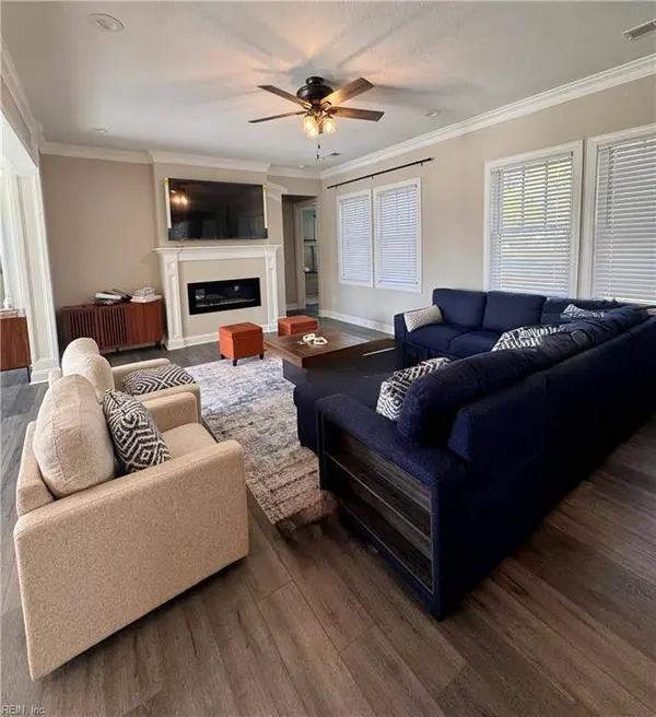 8 Seay CT, Cape Charles, VA 23310