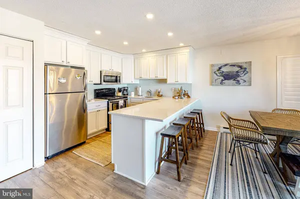 13607 WIGHT ST #203, Ocean City, MD 21842