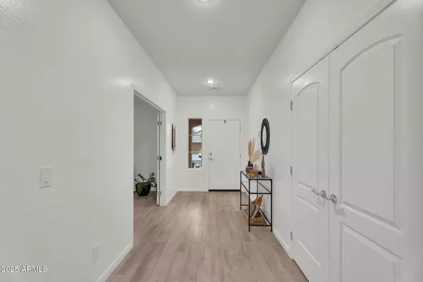 6579 W GEORGETOWN Way, Florence, AZ 85132