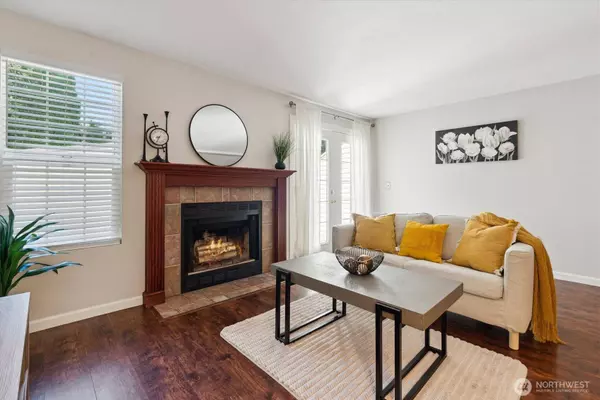 15600 116th AVE NE #N-3, Bothell, WA 98011