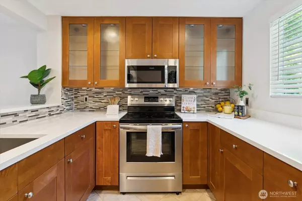 15600 116th AVE NE #N-3, Bothell, WA 98011