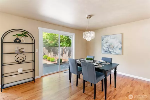 6573 123rd AVE SE, Bellevue, WA 98006