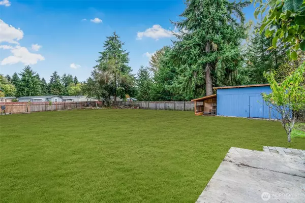 7645 Fair Oaks LOOP SE, Olympia, WA 98513