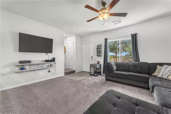 7323 Sunray Point ST, North Las Vegas, NV 89084