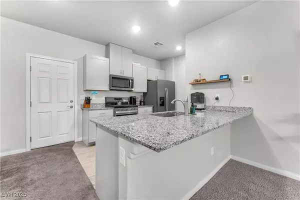 7323 Sunray Point ST, North Las Vegas, NV 89084