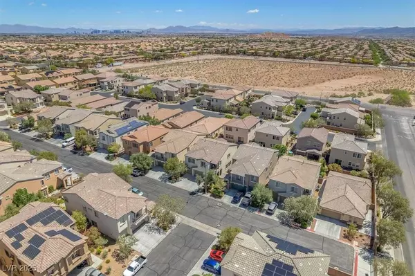 9872 Chief Sky ST, Las Vegas, NV 89178