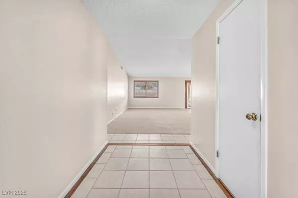 7100 Alamosa WAY, Las Vegas, NV 89128