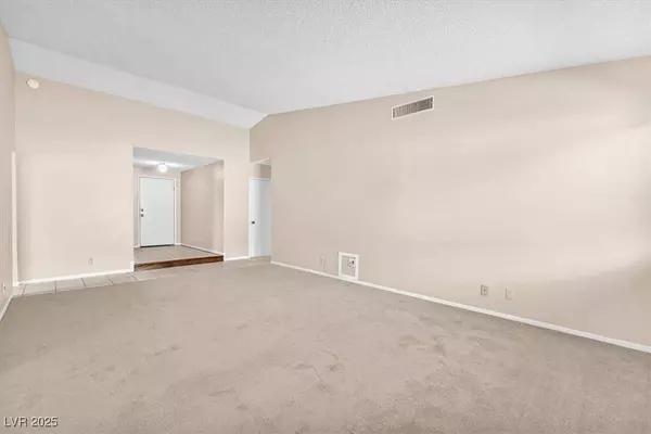 7100 Alamosa WAY, Las Vegas, NV 89128