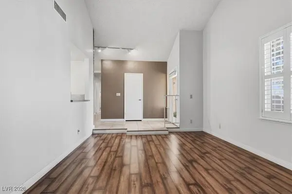 611 Sea Pines LN, Las Vegas, NV 89107