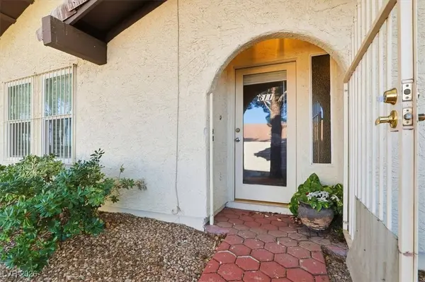 611 Sea Pines LN, Las Vegas, NV 89107