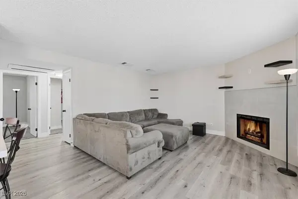 1616 Burningwood LN #101, Las Vegas, NV 89108