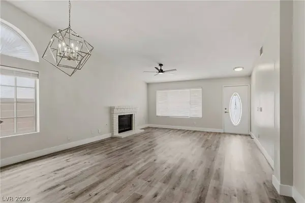 903 Derringer LN, Henderson, NV 89014