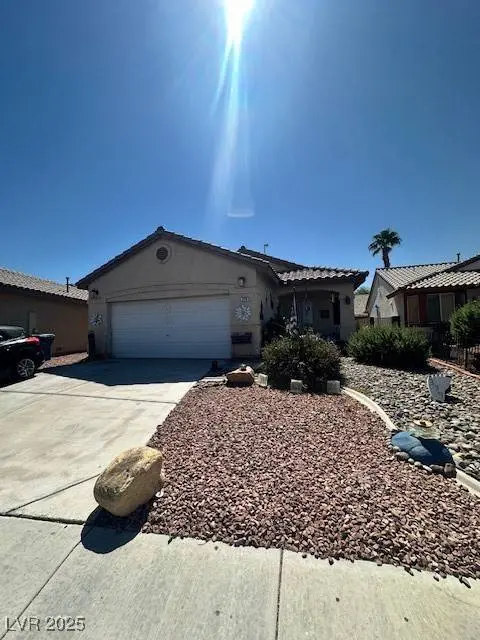 379 Golden Shore DR, Las Vegas, NV 89123