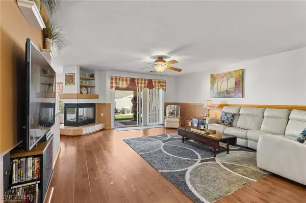 3916 White Castle ST, Las Vegas, NV 89129