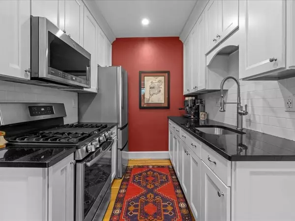 228 Commonwealth Ave #9, Boston, MA 02116