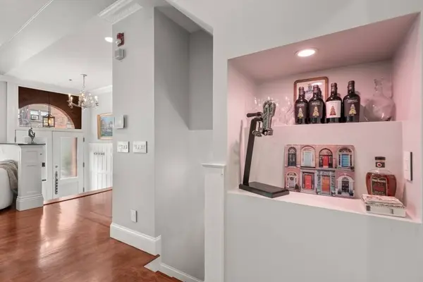 61 Saint Botolph St #61, Boston, MA 02116
