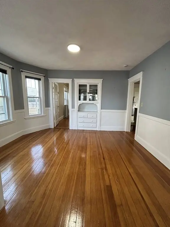 17 Oakland #17, Watertown, MA 02472