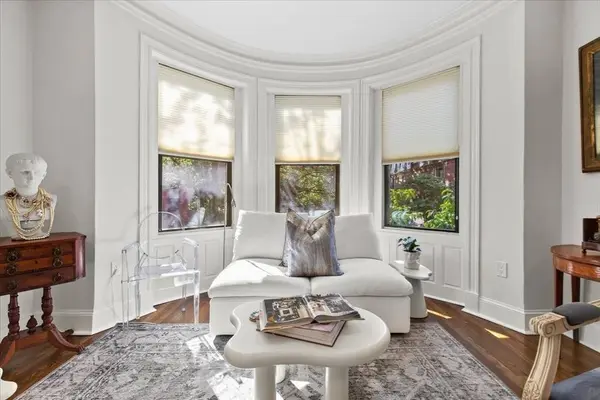 95 Saint Botolph #2, Boston, MA 02116