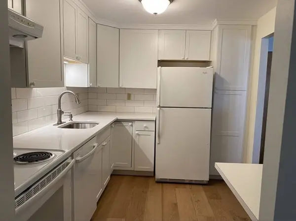 56 Bigelow #12, Watertown, MA 02472