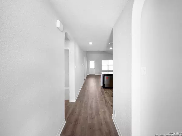 13611 Boothe Grove, San Antonio, TX 78254