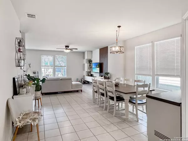 428 Holly Bush, New Braunfels, TX 78130