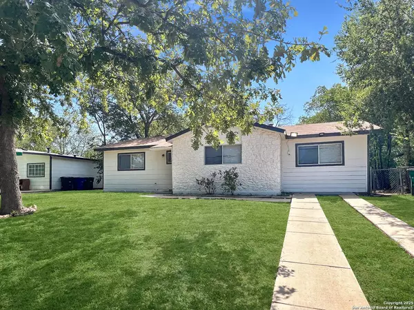 4110 Tropical Dr, San Antonio, TX 78218
