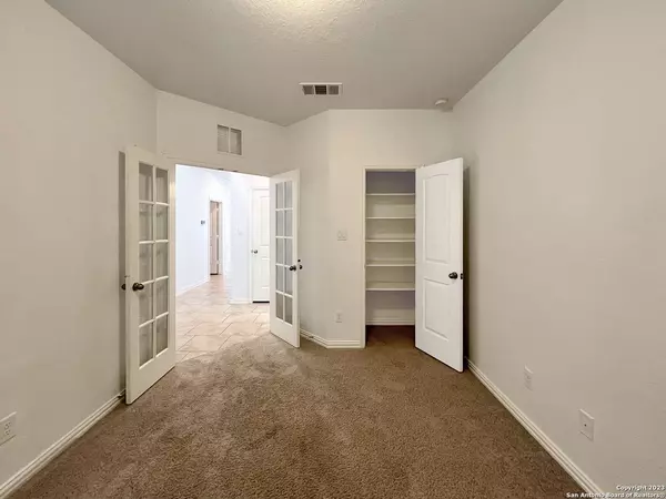 22410 Akin Fawn, San Antonio, TX 78261-2163