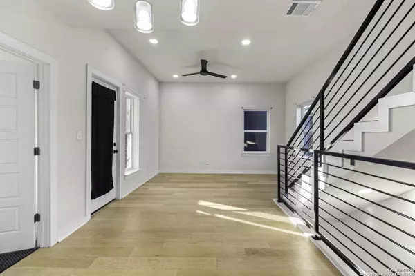 100 Lewis St. BLDG #7, San Antonio, TX 78212