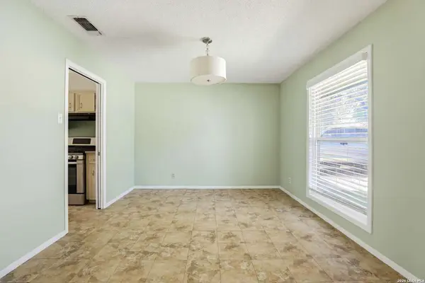 6030 RAINMAKER ST, San Antonio, TX 78238
