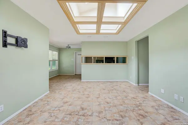 6030 RAINMAKER ST, San Antonio, TX 78238