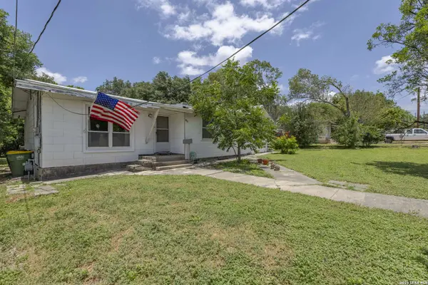 245 CONCORD PL, Balcones Heights, TX 78201