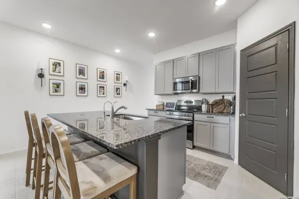 10919 Apple Dumpling Grv, San Antonio, TX 78224