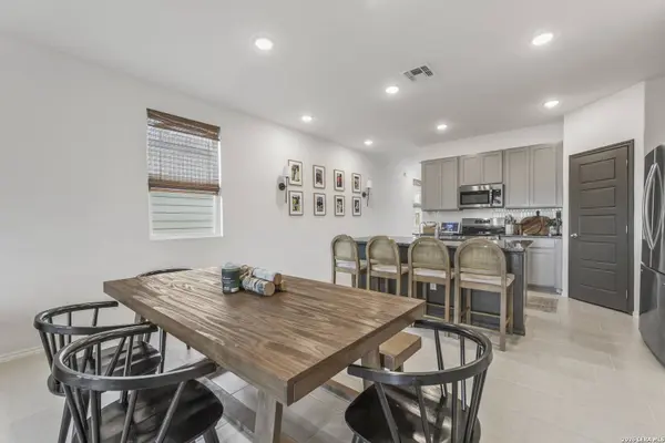 10919 Apple Dumpling Grv, San Antonio, TX 78224