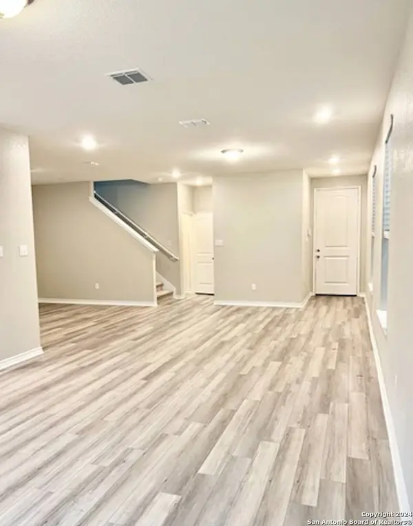 4955 USAA BLVD UNIT 16, San Antonio, TX 78240-1786