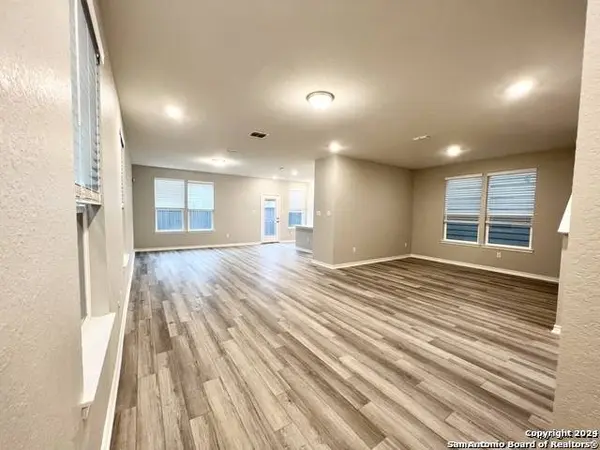 4955 USAA BLVD UNIT 16, San Antonio, TX 78240-1786