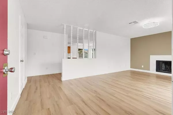 3908 Longfellow ST, Las Vegas, NV 89115